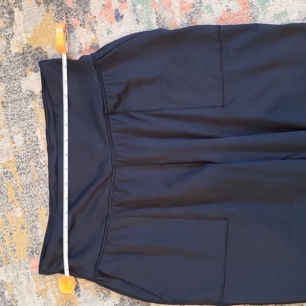 Gap Eclipse Joggers - image 4